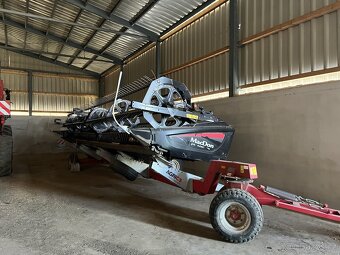 Sklízecí mlátička Case IH 8240 + MacDon FD75 - 5