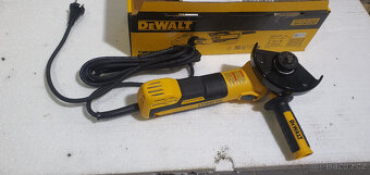 DEWALT DWE4357-QS - 5