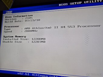 Athlon II X4 + Deska + 12gb + grafika - 5