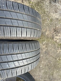 Pneu 205/55/17 - 5