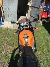 Yamaha FZR 600 R - 5