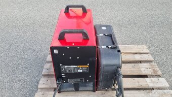 Svař. zdroj Lincoln Electric INVERTEC STT II, podavač LF 37 - 5