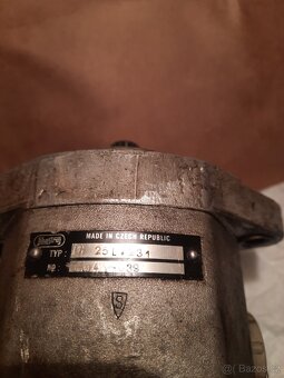 Prodám elektromotor 5.5kw,závaží,díly, - 5