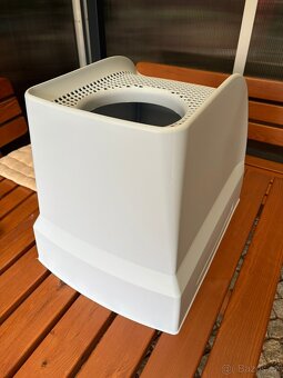 Plastová toaleta pro kočky IMAC Frida – téměř nová - 5