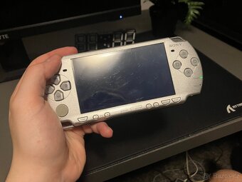 PSP 2000 - 5
