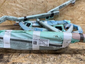 STROPNÍ AIRBAGY ŠKODA OCTAVIA 3 5E0880741 / 5E0880742 - 5
