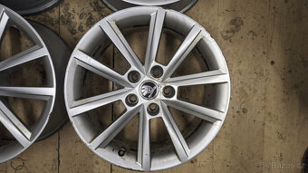 Alu Škoda Teron 7Jx17 ET49 - 5