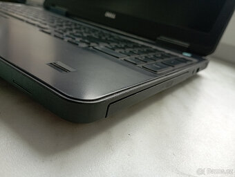 Dell Latitude E5540-core i5-8g ram-320g hdd-Full HD - 5