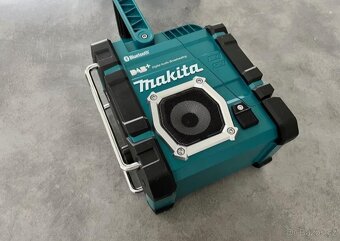 Nové Aku rádio Makita DMR112 - 5