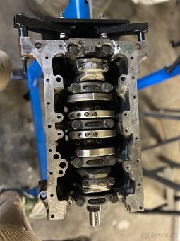 Repasovaný spodek motoru 2.0 bluehdi DW10 / DW12 2.2 - 5