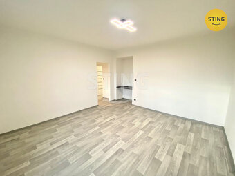 Pronájem bytu 2+1 Opava - Krnovská, 133946 - 5