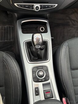 Laguna ||| 2.0 tdi - 5