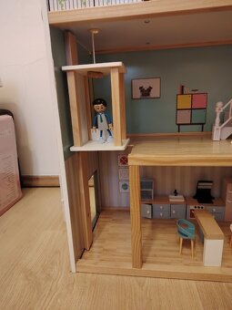 Domeček pro panenky - 5