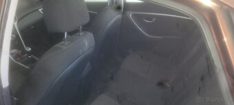 hyundai i30 CENA 72,000Kč - 5