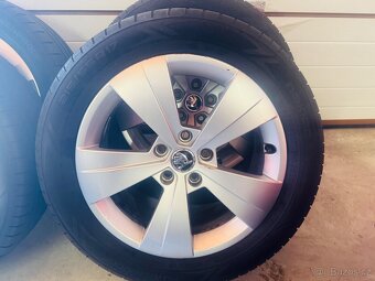 Letní sada Škoda Superb 3, alu Triton 5x112 17” - 5
