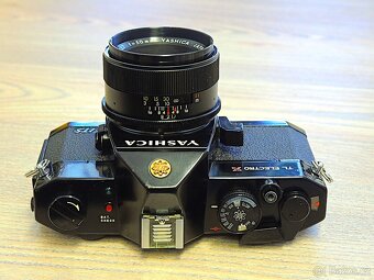 Yashica TL Electro X ITS + Yashinon DX 50/1.7 (M42 závit) - 5