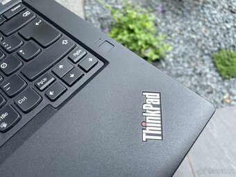 Lenovo T480 - CPU i7, NVIDIA GeForce, LCD 2560x1440, IR kam - 5
