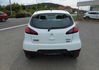 Mitsubishi Colt 1,1 55 kW CLEAR Tec Edition 35 benzín - 5