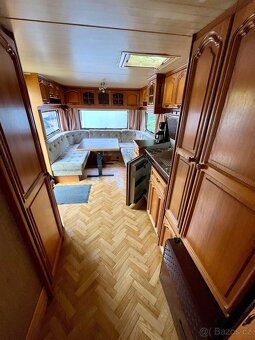 Karavan obytný přívěs xxl Hobby + predstan - 5