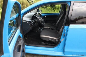 Volkswagen UPErdgas high UP, CNG,50kw,5 dveří,1Majitel - 5