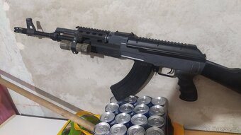 AK 47 - 5