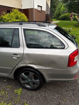 Škoda Octavia combi 1.8 Tsi 2012 bouraná - 5
