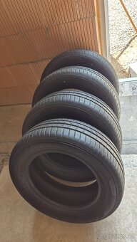 Falken ziex 215/60 r16 - 5