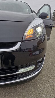 Renault Grand Scenic 2.0 nafta 2012 5 mist - 5