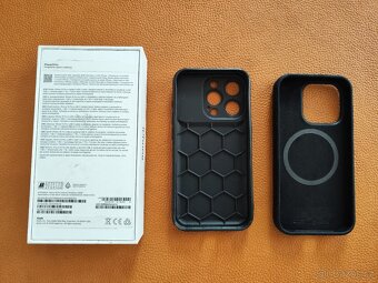 iPhone 15 Pro 128 GB - 5