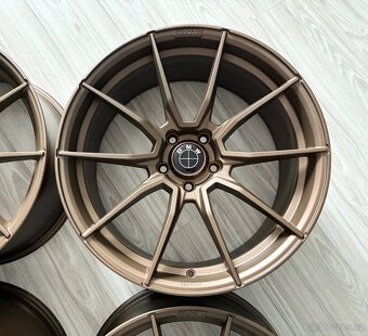 Motec 5x120 r20 BMW - 5