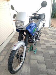 Honda NX 650 Dominator - 5