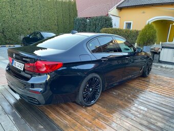 BMW M550i xDrive - 5