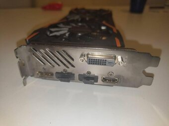 GTX 1080 - Gigabyte G1 1080 8G - 5