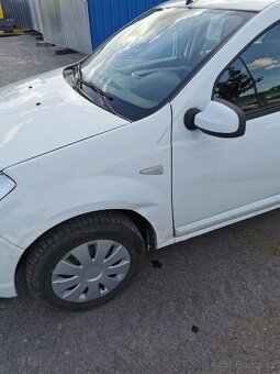 Dacia Sandero - 5