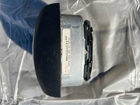Audi A6 4F chladič a airbag - 5