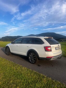 Škoda Octavia Combi SCOUT 1.8. TSI 4x4 DSG - 5
