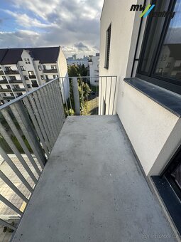 Poděbrady, pronájem bytu 2+kk 50m2 s balkónem 4m2 - 5
