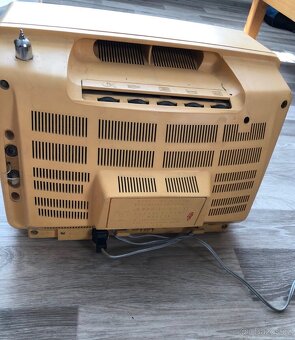 Junosť 402b - TV přenosná černobílá - retro - 5
