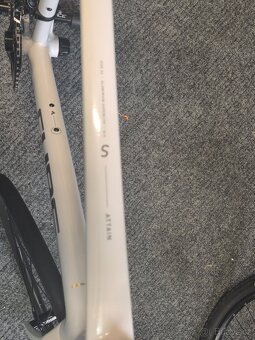 Cube ATTAIN vel.S - 5