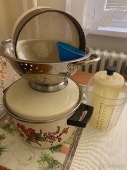 Jídelní souprava - 5