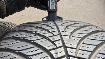 Celoroční pneu 225/45/17 Good Year - 5