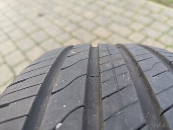 Skoro nové letní 215/55 R17 Goodyear EfficientGrip Perform.2 - 5