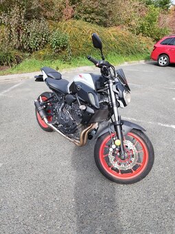 Yamaha MT-07 - 5