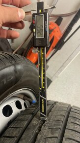 Letní pneu 195/65 R15 Pirelli + disky 5x112 - 5