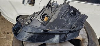 Prave predni svetlo audi A4 B8 8k FL 8K0941006C - 5