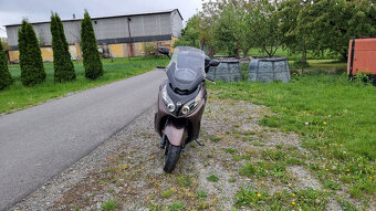 Skůtr Max sym 600i - 5