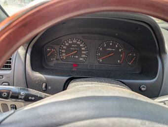 Mitsubishi Galant 2.5 V6 - 5