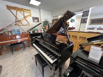 Klavír ESSEX mod EGP 173 Steinway & Sons se zárukou 5 let. - 5