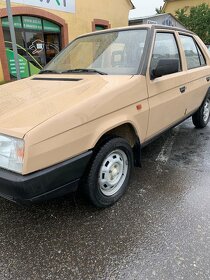 Favorit 135 L,LX,LS.celkem 3 sběratelské kusy - 5