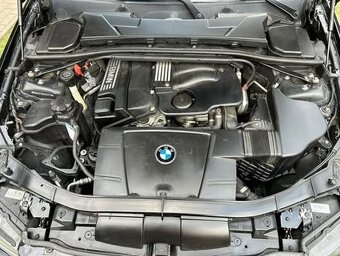 Bmw E90 320i - 5